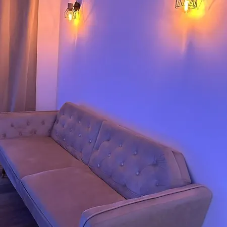 Jacuzzi Apartment Nîmes